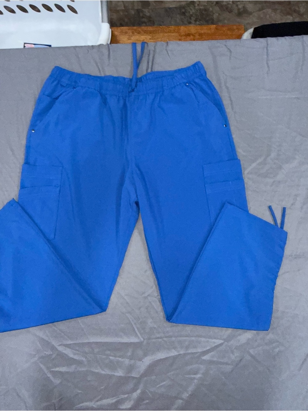 Easy Stretch scrubs